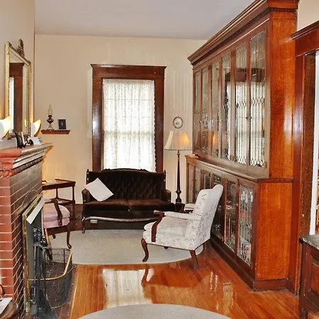 Bennett House B&B-3